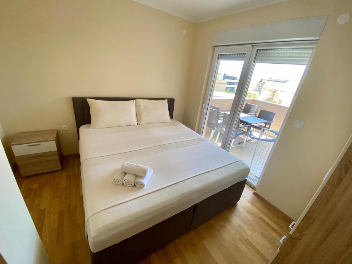 Atrium Novalja Apartment Exterior photo